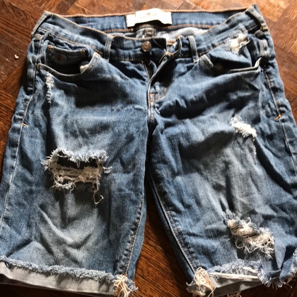 Shorts - Picture 1 of 1